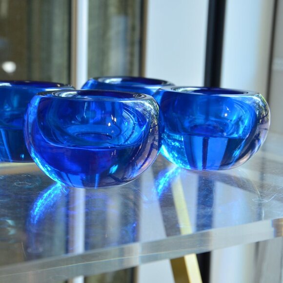 Set of 4 Crate & Barrel Glow Blue Glass Tealight Candle Holders - Picture 4 of 9